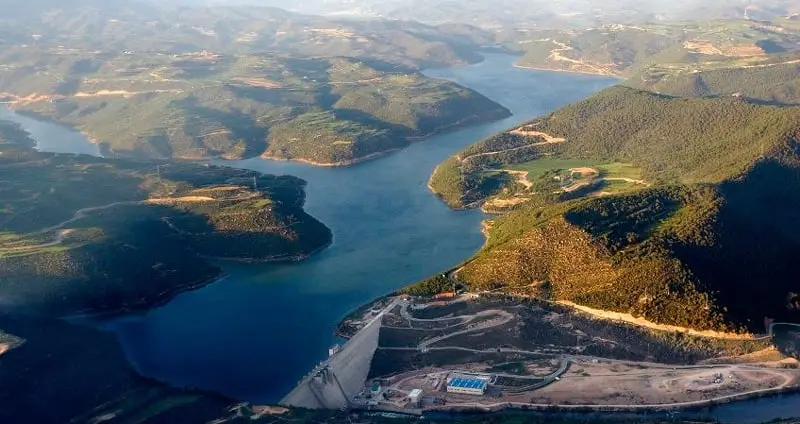 Embalse de Rialb