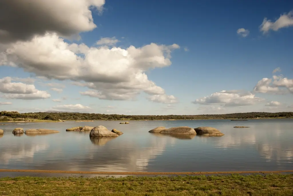 Embalse de Nogales