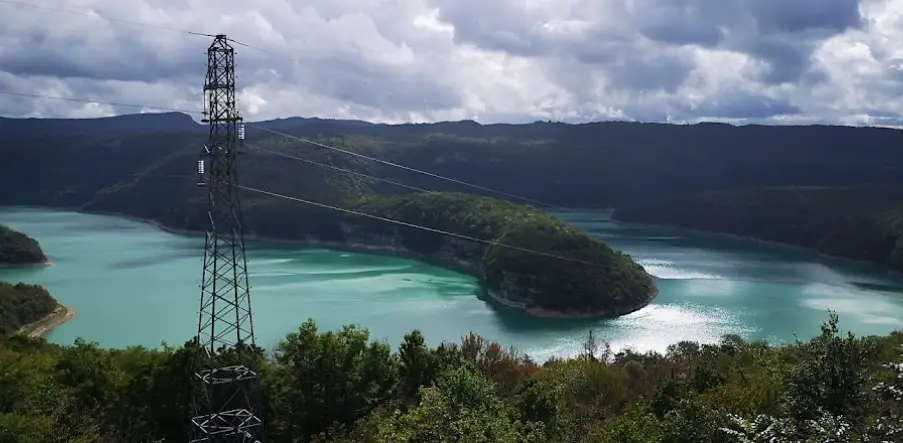 Lac de Vouglans