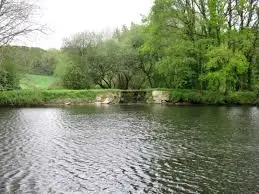 Ruisseau de la Fontaine de Douis