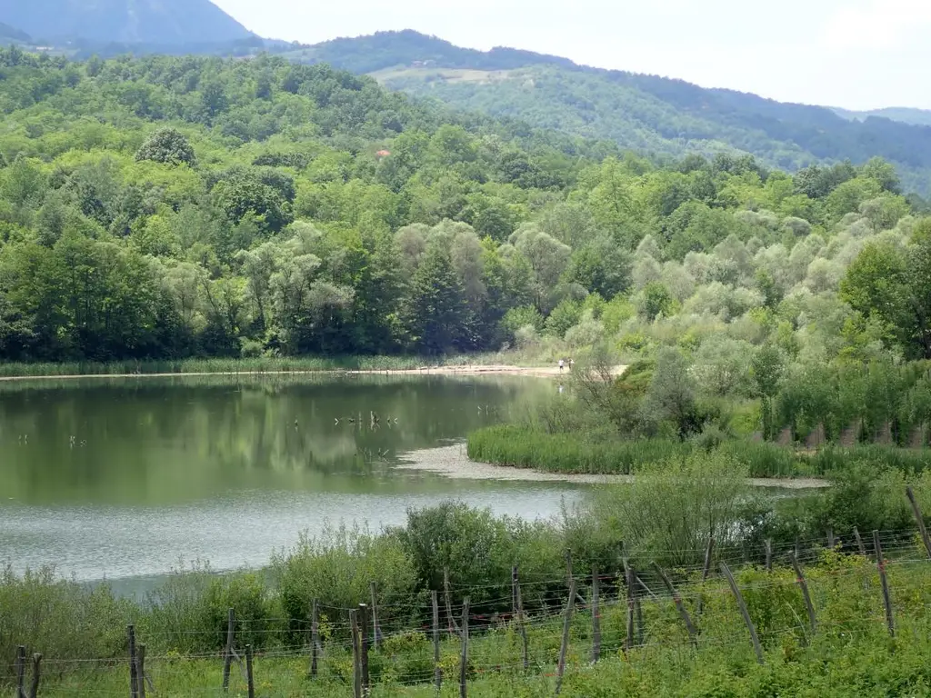 Jovačko jezero