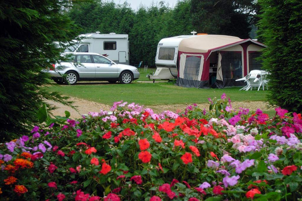 Harrow Wood Farm and Caravan Park