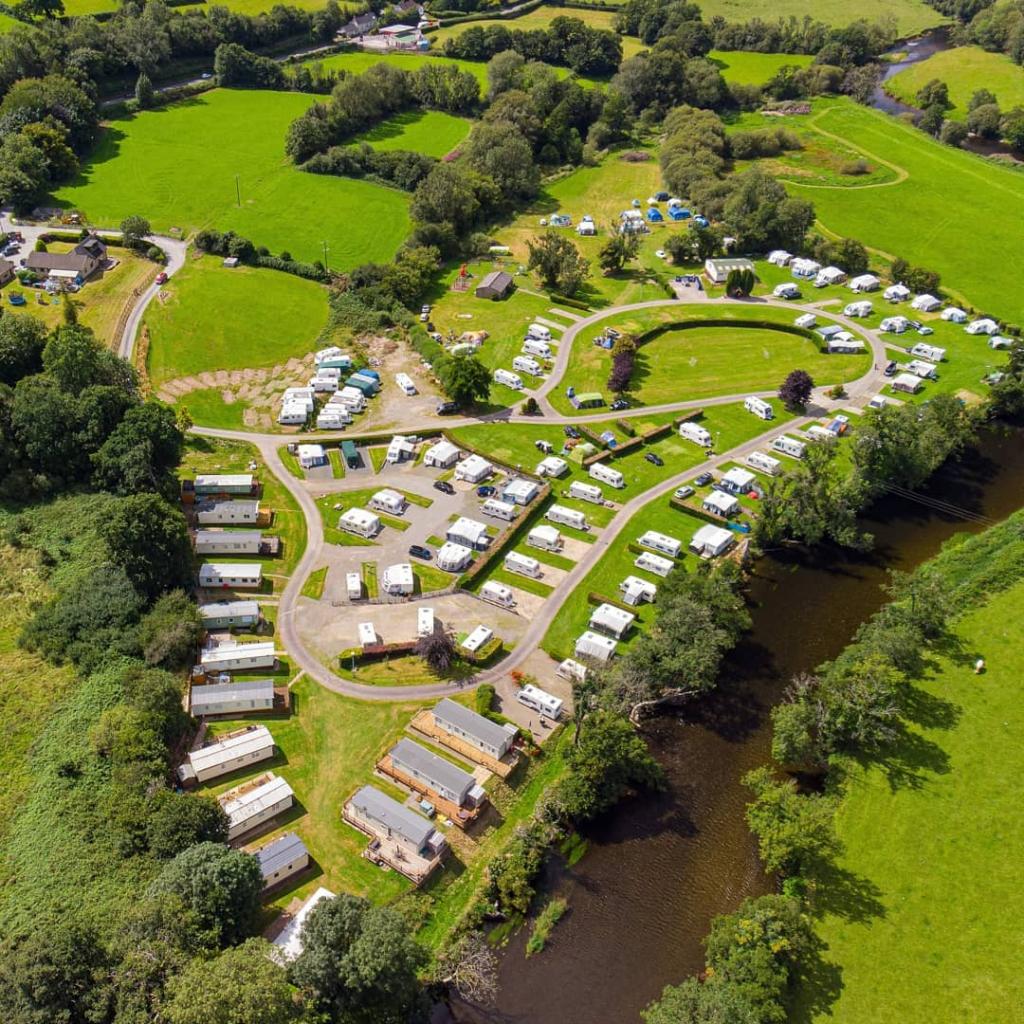 Afon Teifi Caravan & Camping