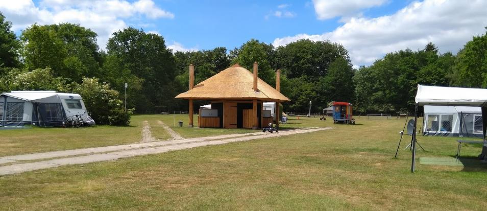 Camping en Kampeerboerderij 't Boerenerf