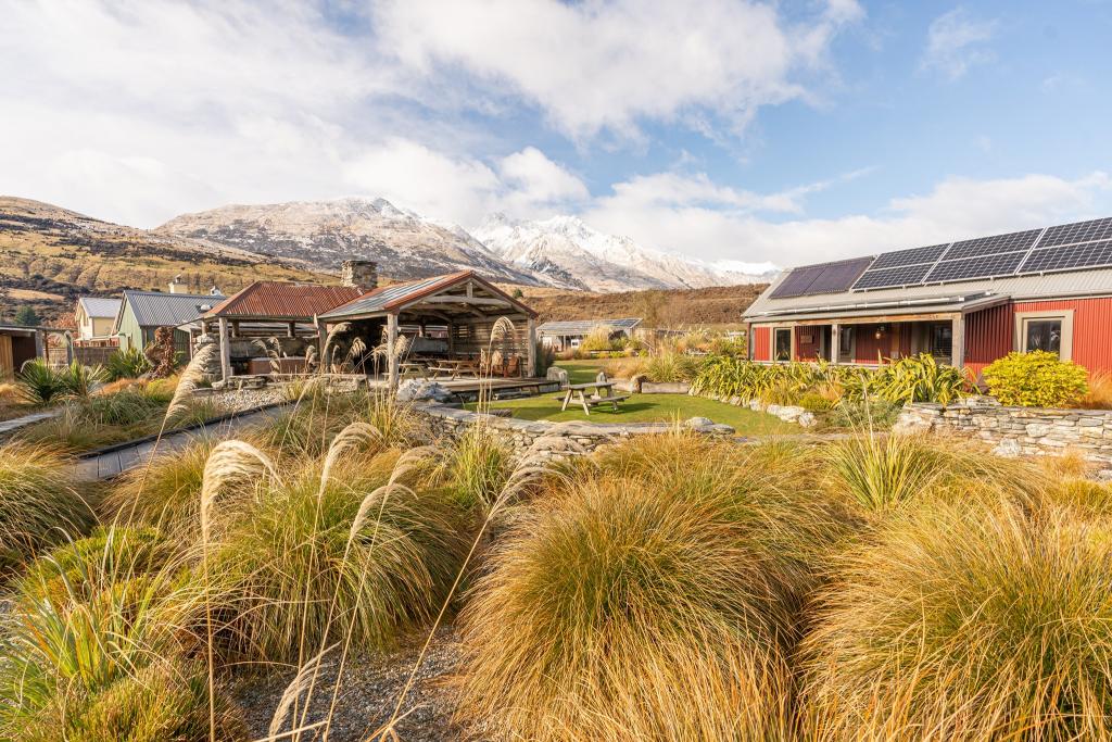 Camp Glenorchy Eco Retreat