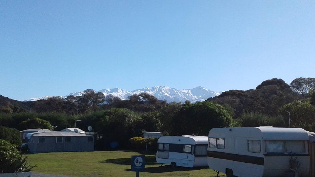 Kaikoura Peketa Beach Holiday Park