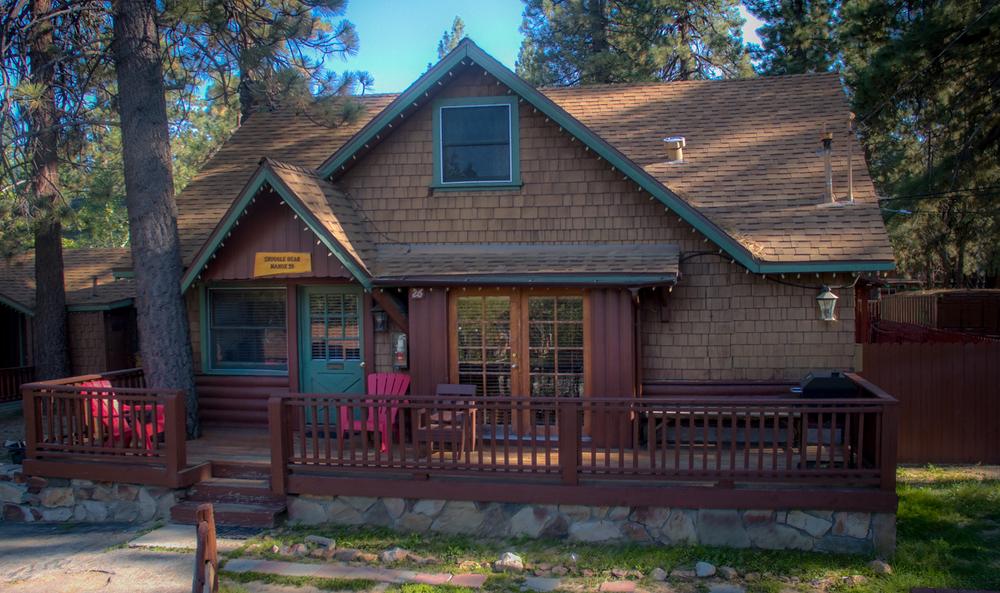 Golden Bear Cottages