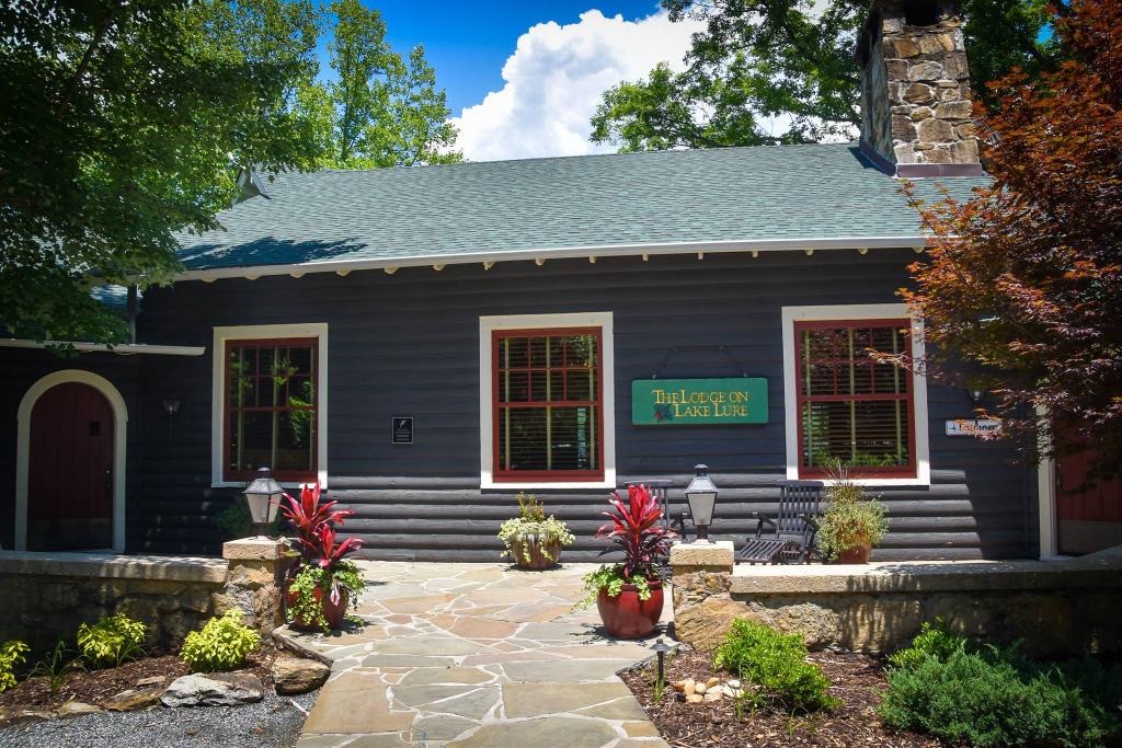 Lodge on Lake Lure