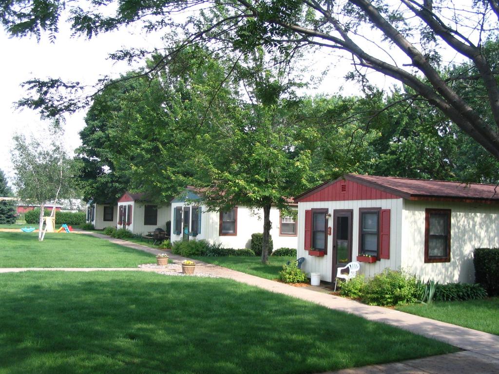 Cozy Corner Cottages