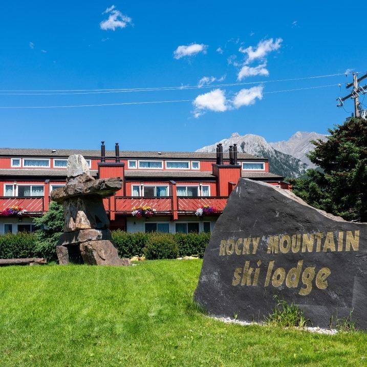 Rocky Mountain Ski Lodge