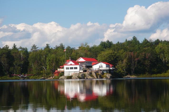 Crooked Lake Wilderness Lodge