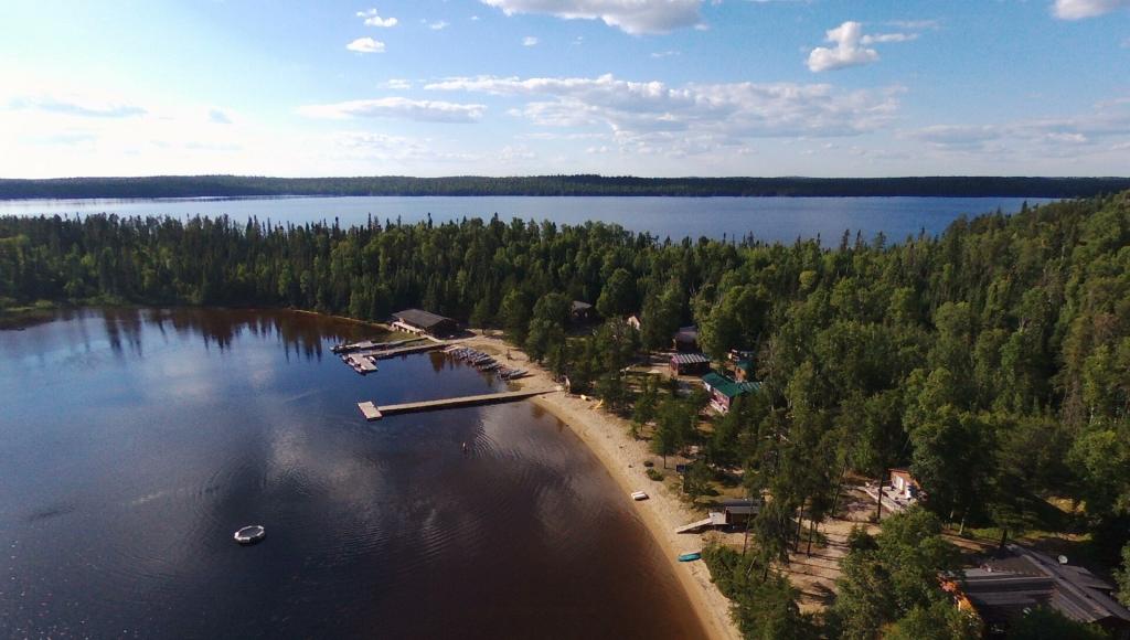 Moose Point Lodge