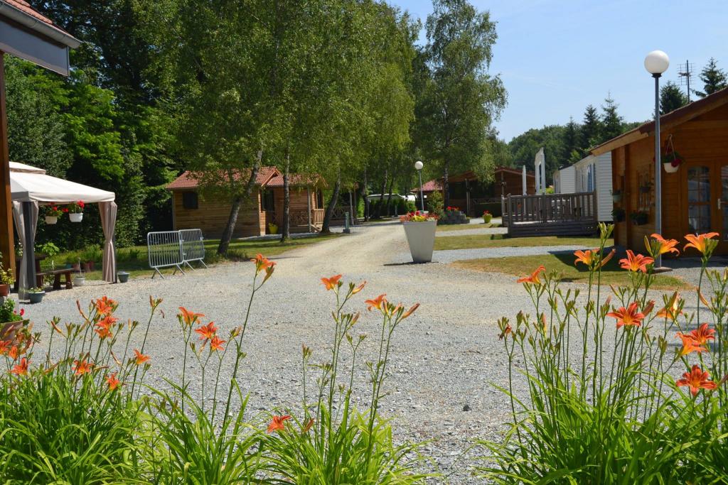 Flower Camping le Lac de la Seigneurie