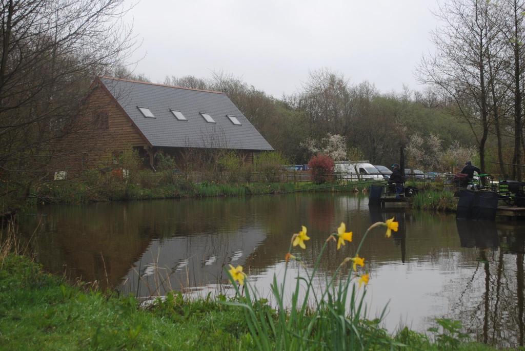 Dandys Ford Fisheries & Tea Rooms