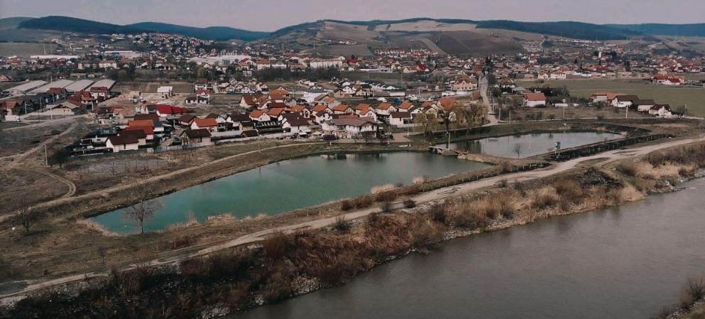 Hanul Pescarilor Garofița