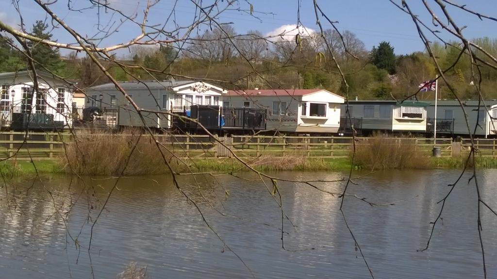 The Wharf Caravan Park & Fisheries