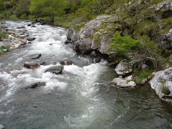 Río Curueño - Pesca del Cangrejo