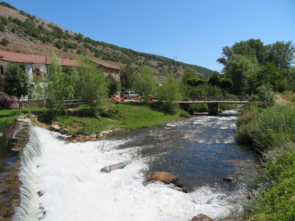 Río Casares - Refugio de Pesca