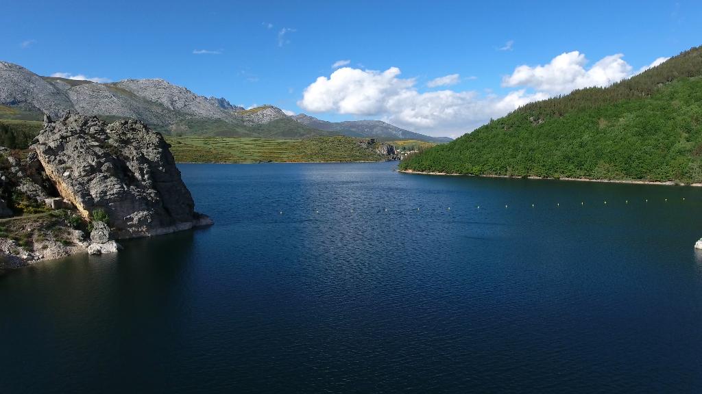 Embalse de Compuerto - Refugio de Pesca