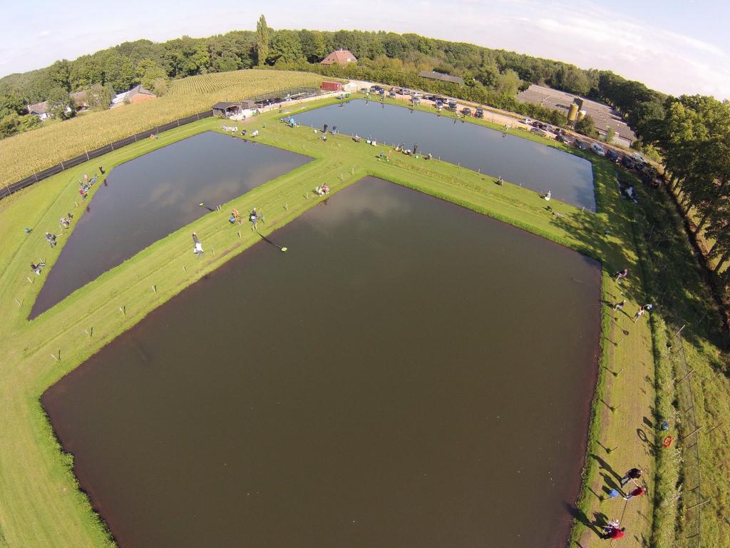 Forellenvijver aan de Grens